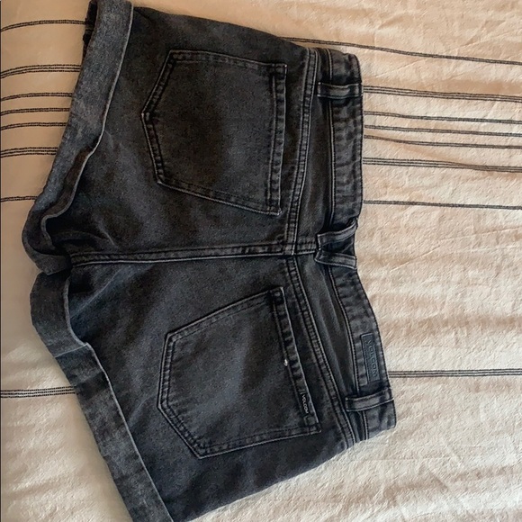 Volcom Brand Jean Shorts - Picture 2 of 4